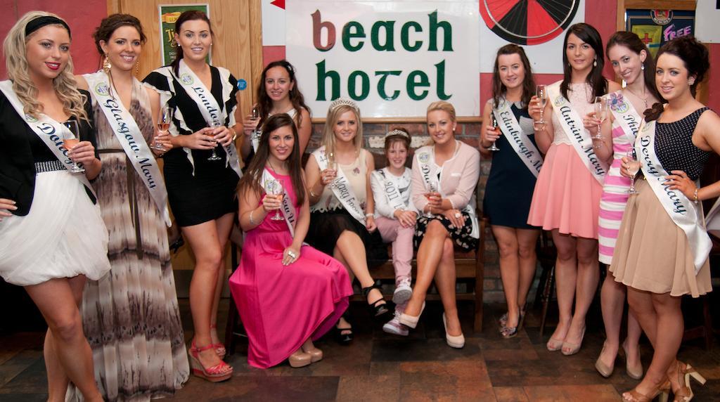 Beach Hotel & Restaurant ดาวนิงส์ ภายนอก รูปภาพ